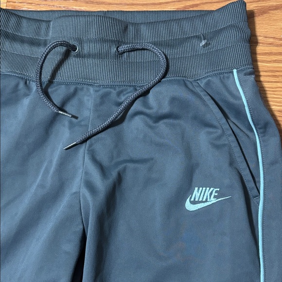 Nike Kids Teal and Light Blue Joggers - Picture 5 of 6